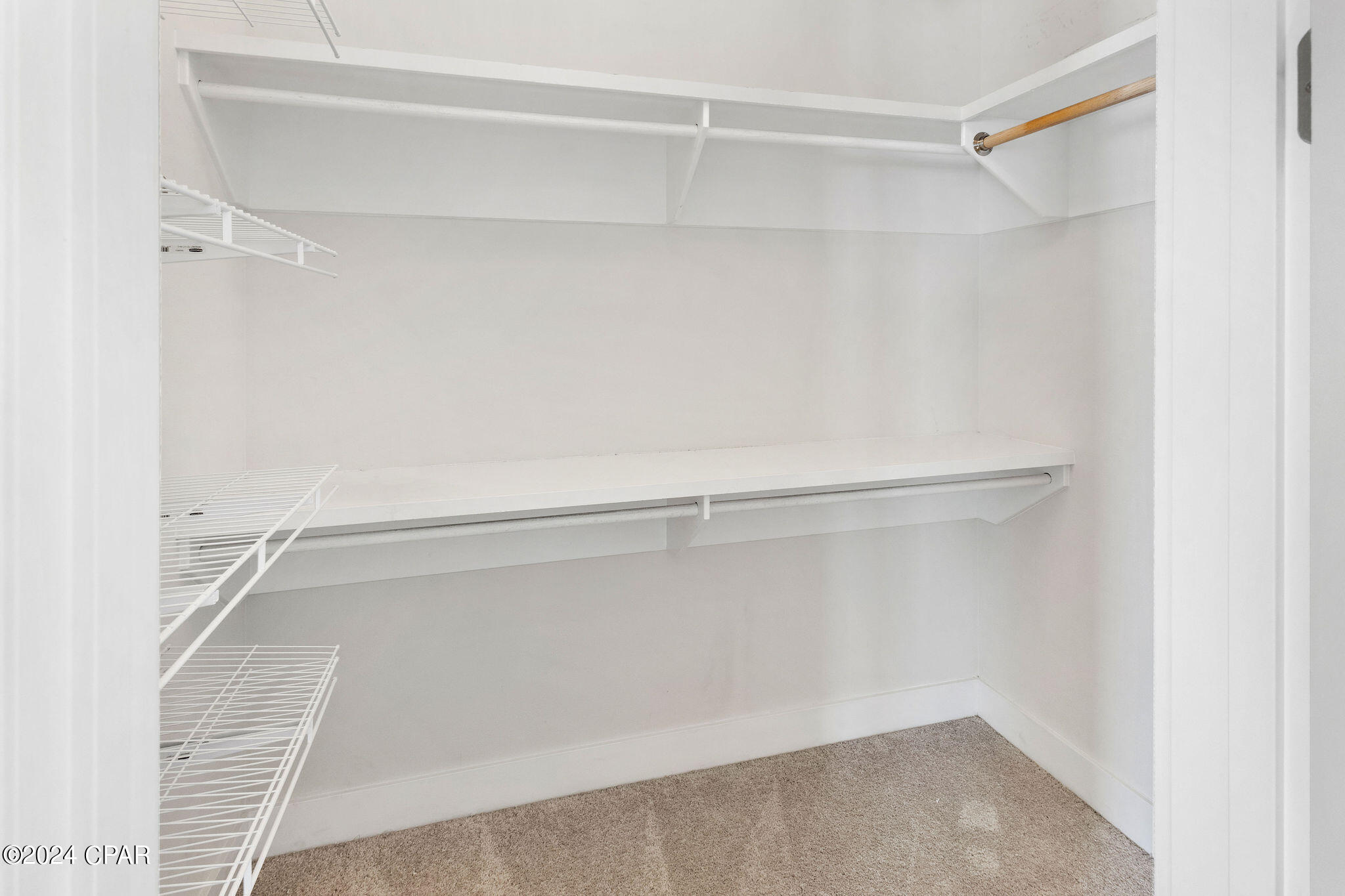 79 S Grande Pointe Drive