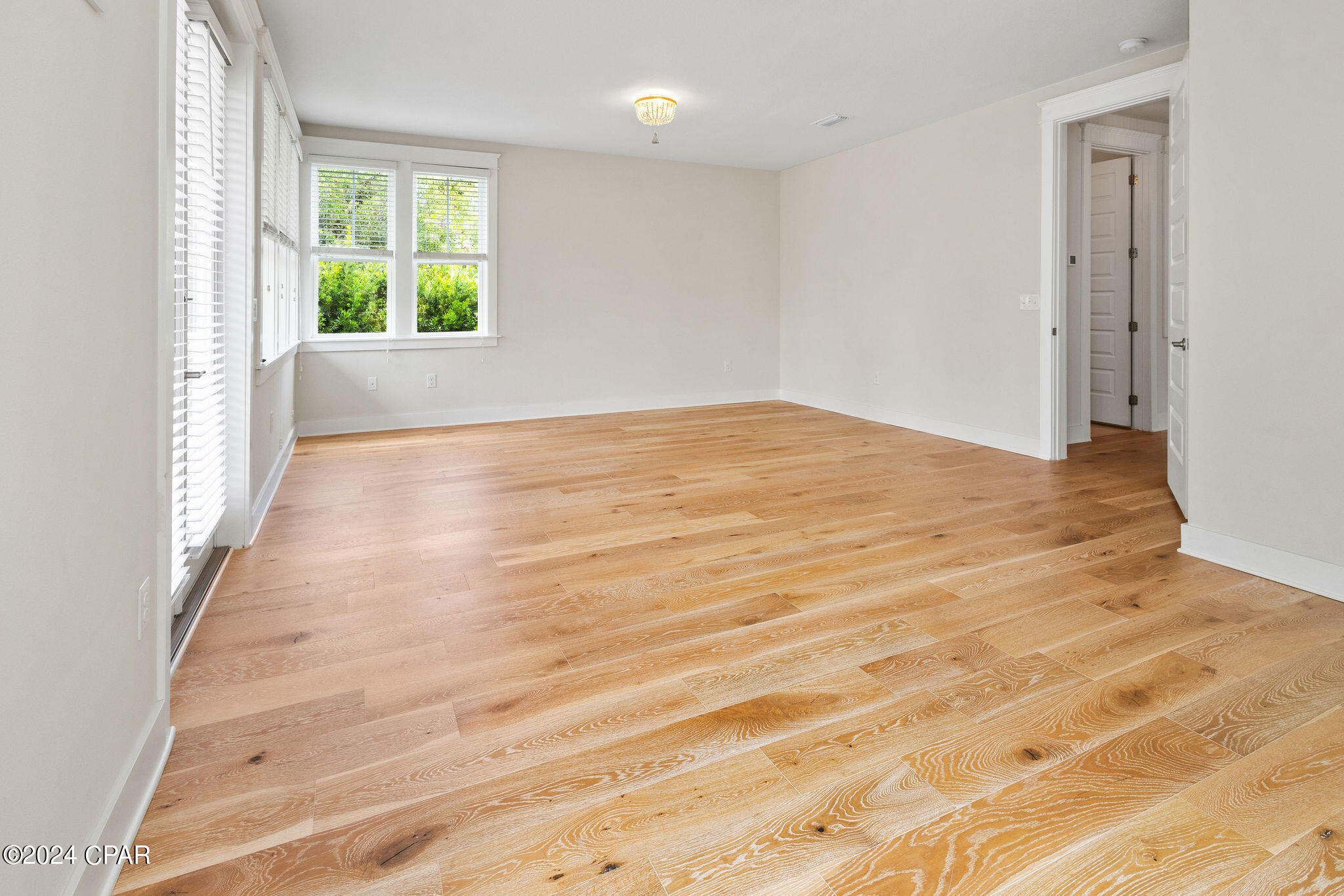 79 S Grande Pointe Drive