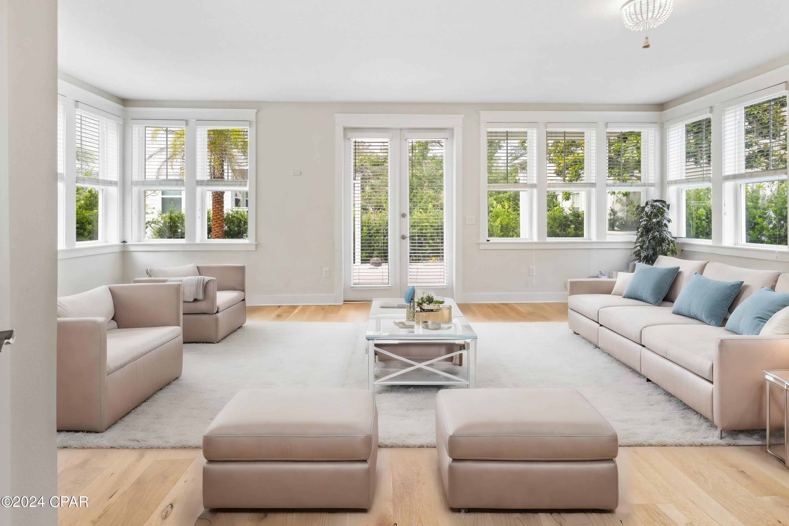 79 S Grande Pointe Drive