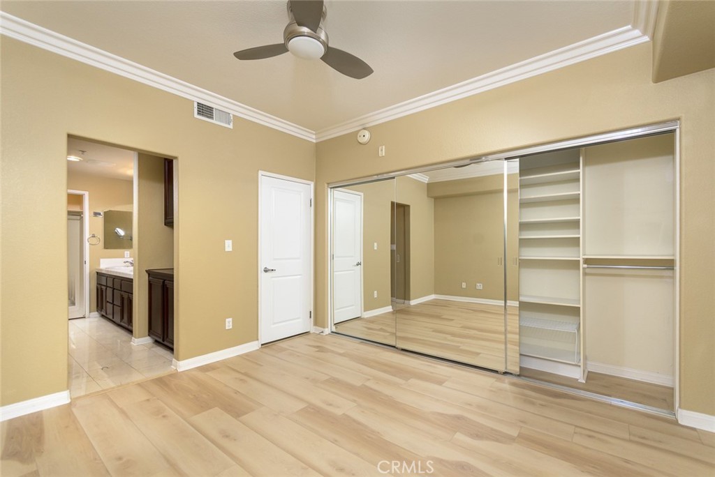 280 N Madison Avenue