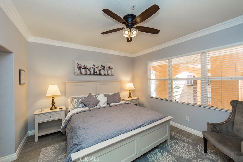 286 N Madison Avenue 103