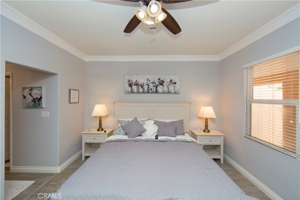 286 N Madison Avenue 103