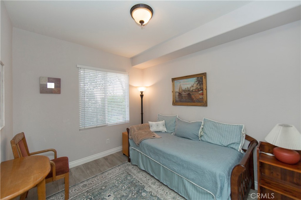 286 N Madison Avenue 103