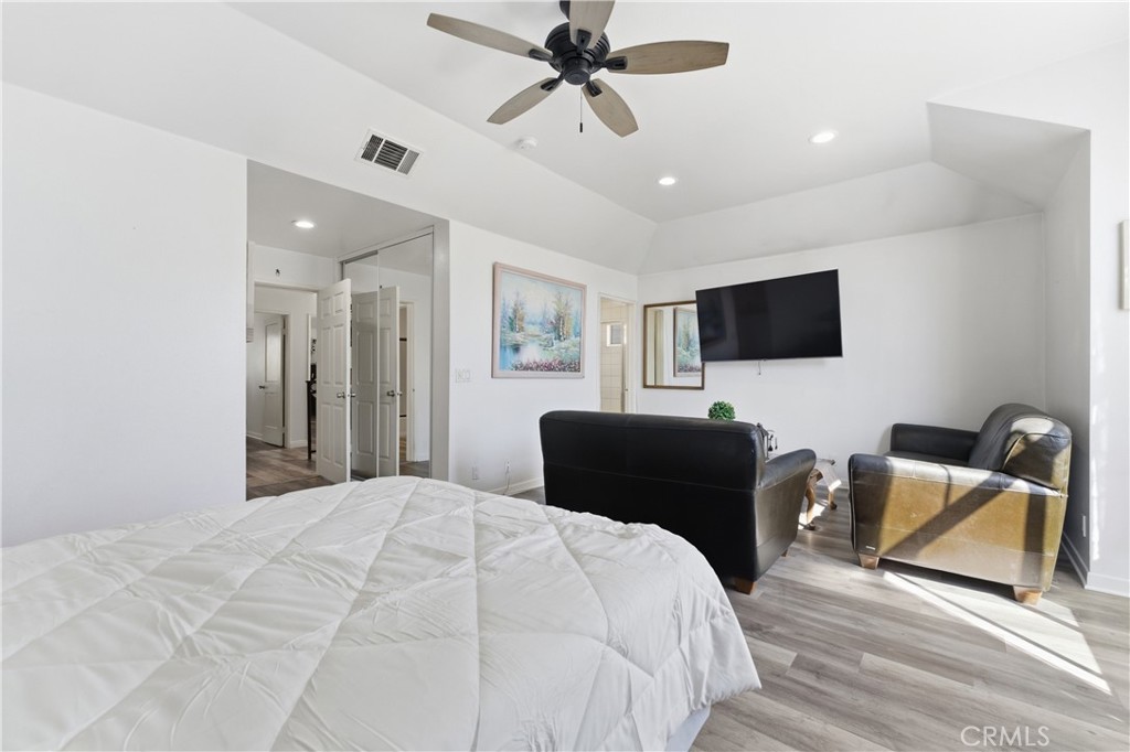 517 Orange Grove