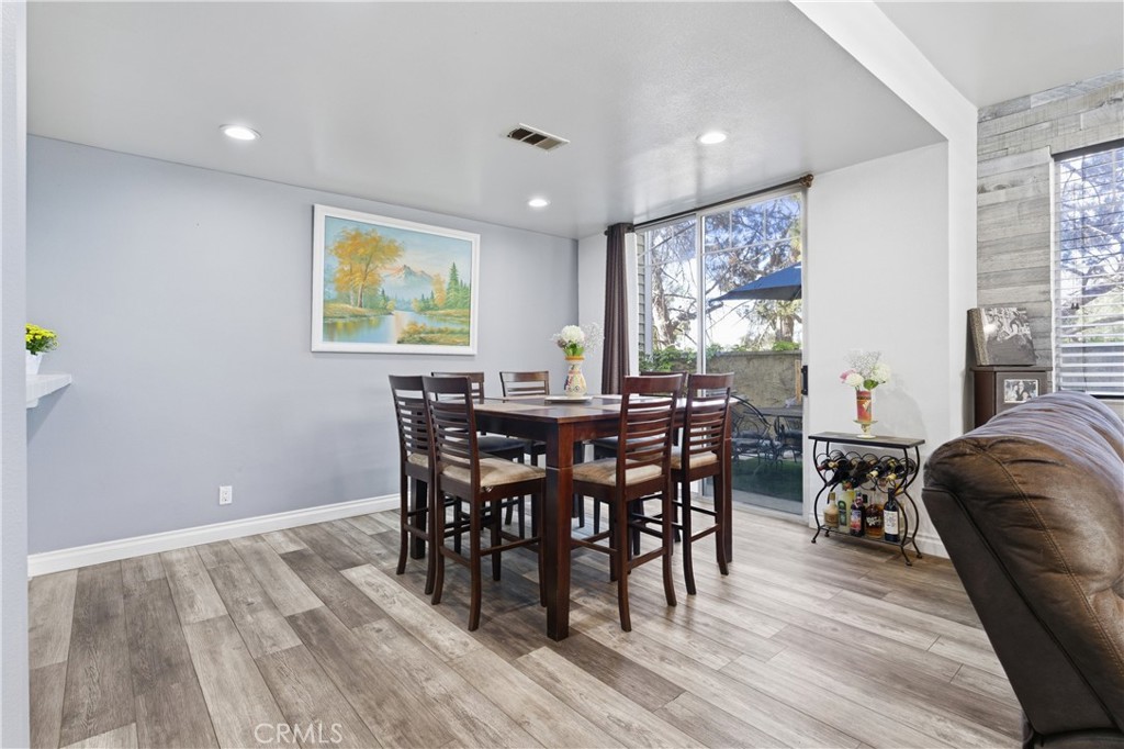 517 Orange Grove