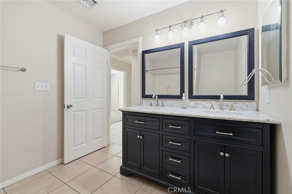 1232 Beasley