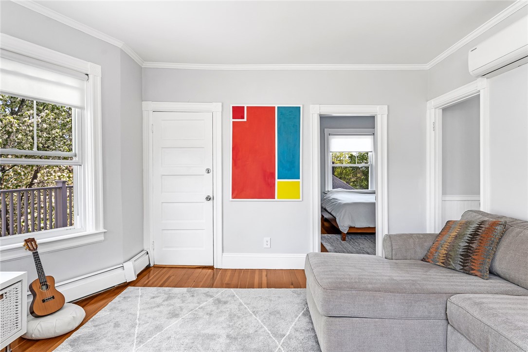 131 10th Street 3