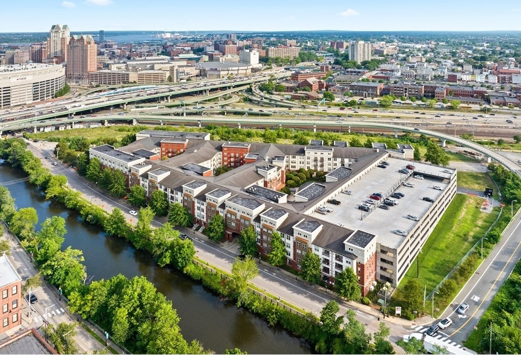 1000 Providence Place 339