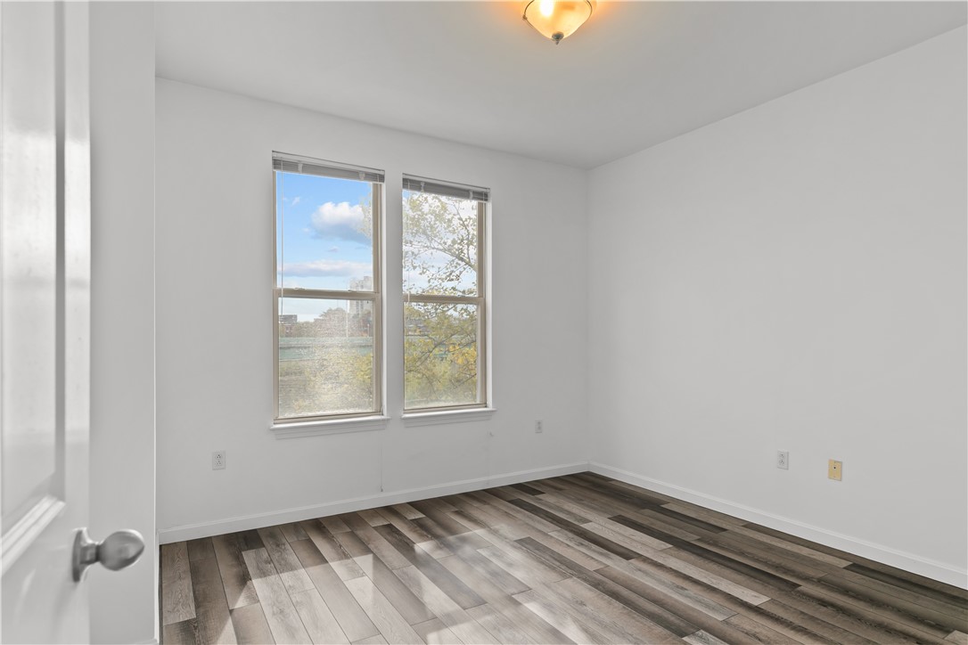 1000 Providence Place 339