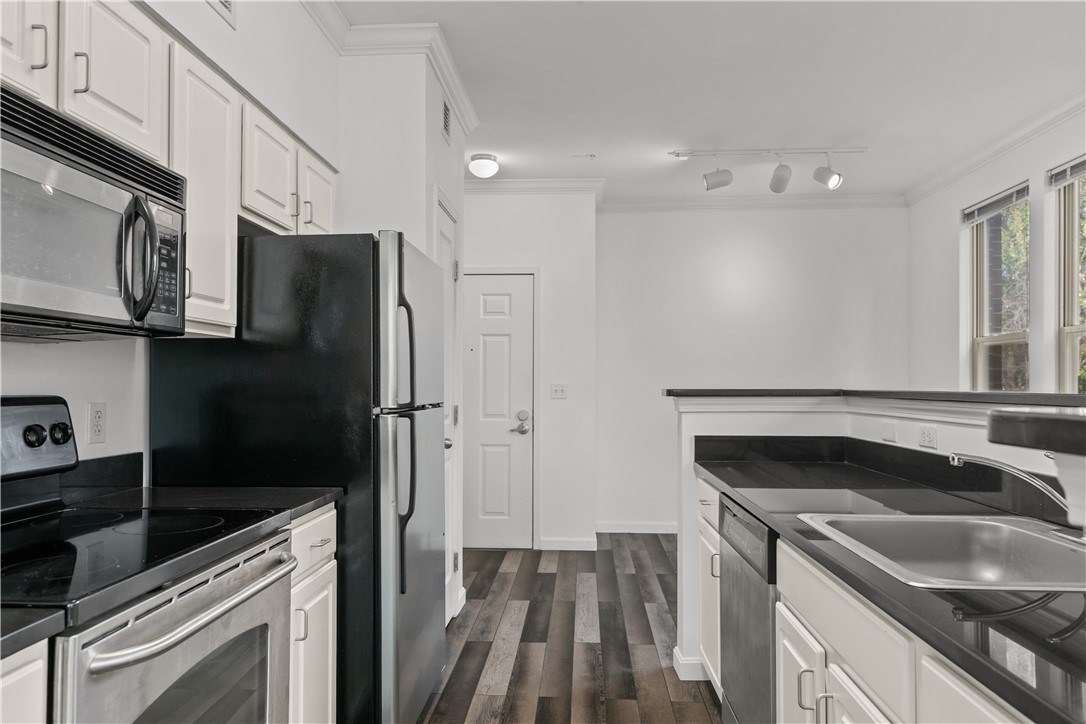 1000 Providence Place 339