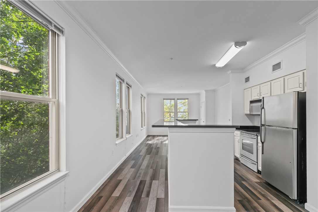 1000 Providence Place 339