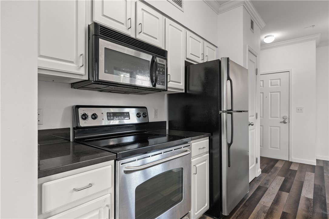 1000 Providence Place 339