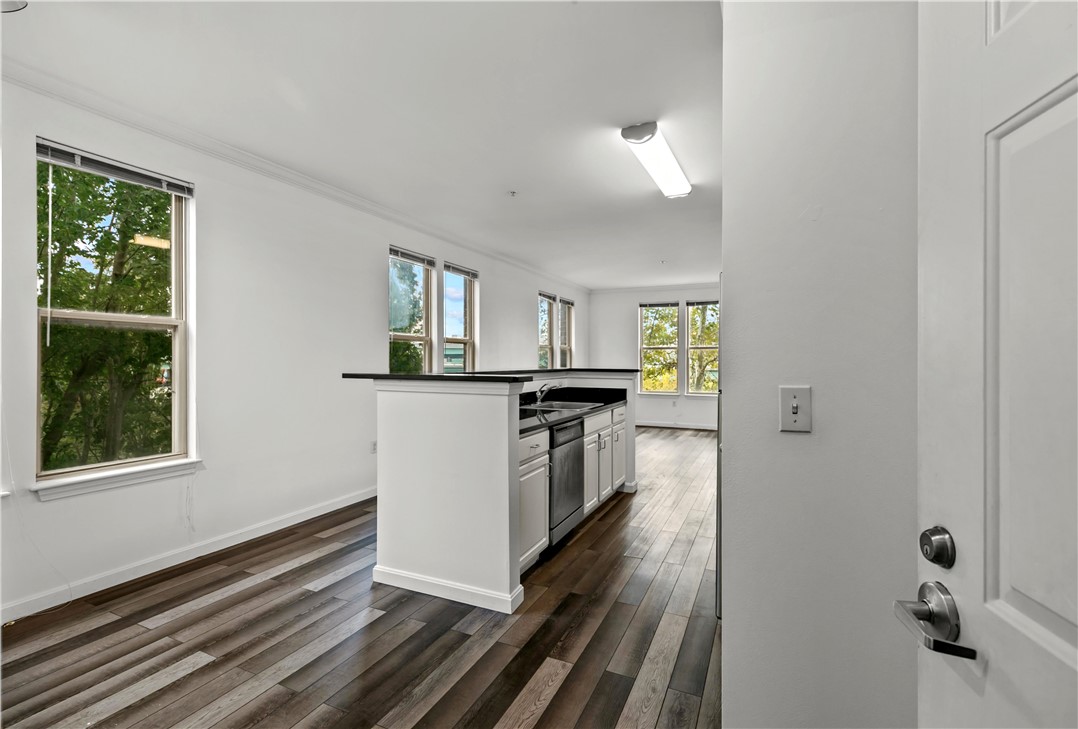 1000 Providence Place 339