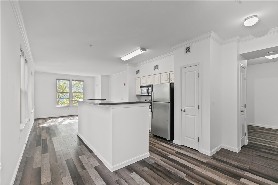 1000 Providence Place 339