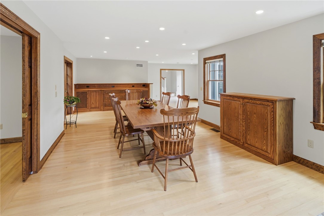 23 HILLCREST Road