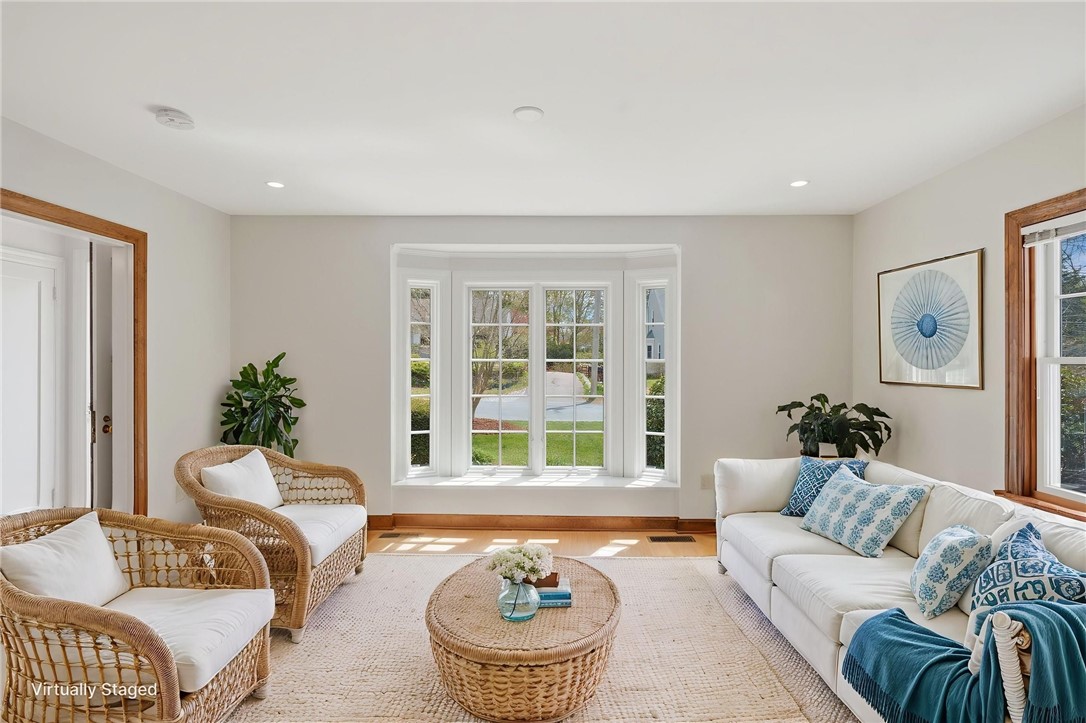 23 HILLCREST Road