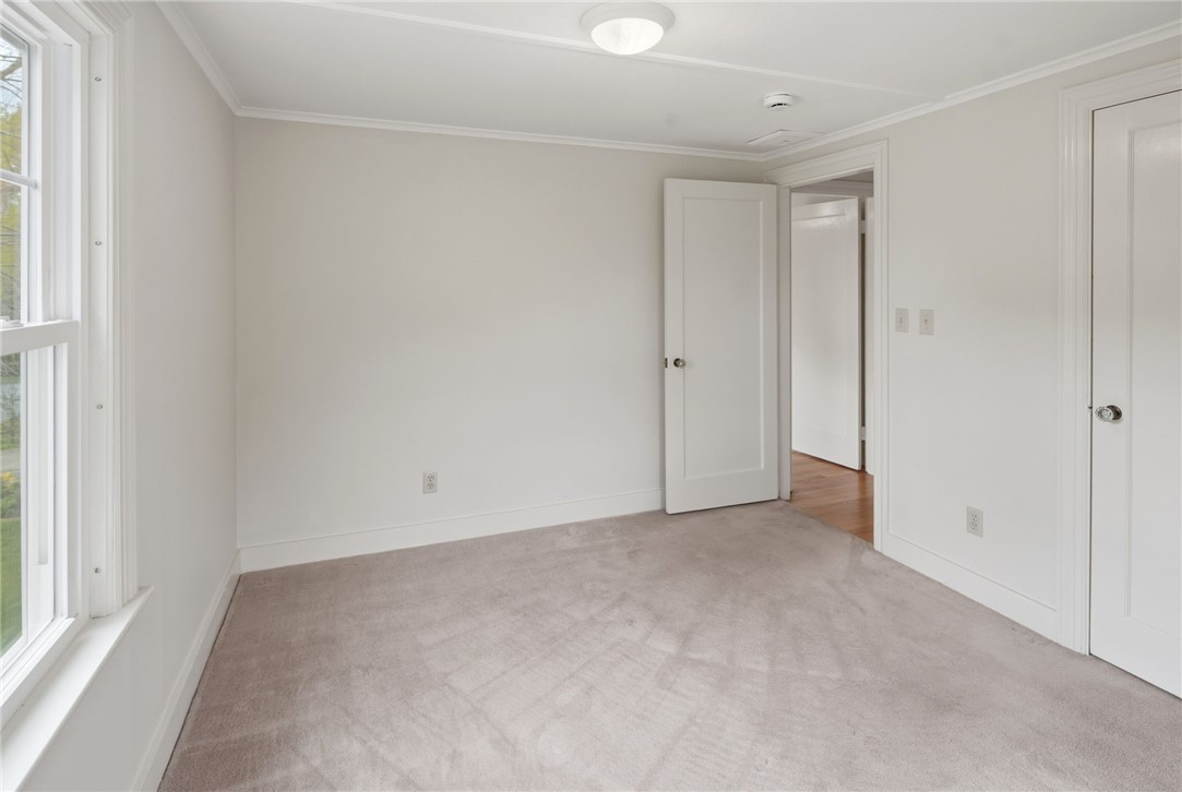 23 HILLCREST Road