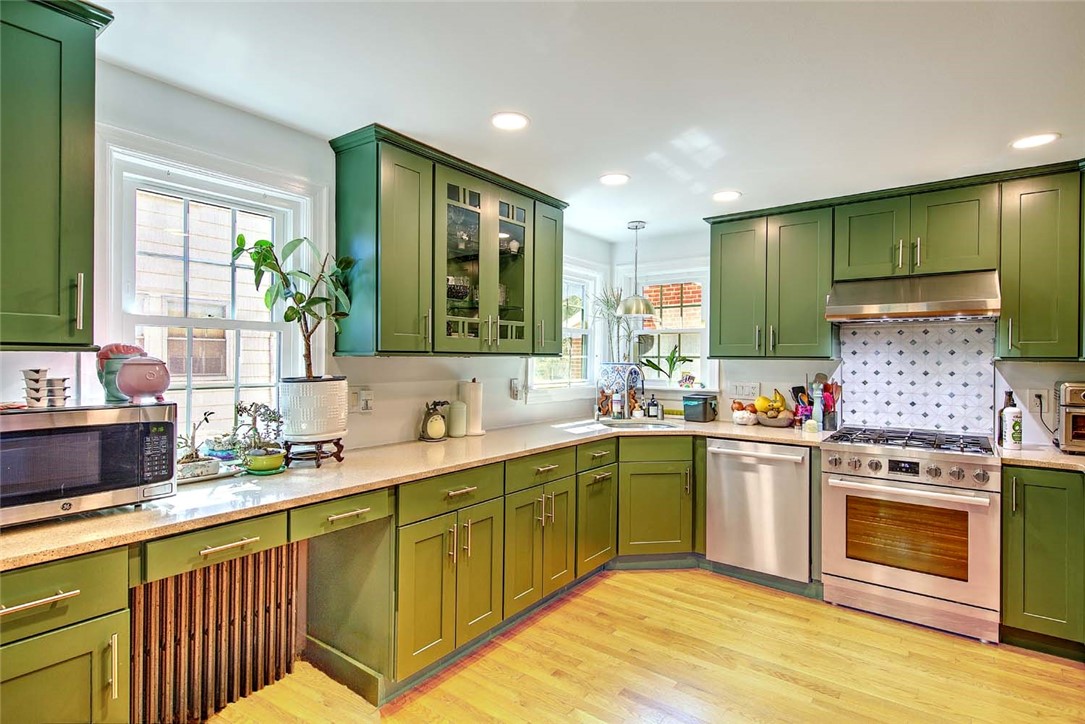 250 Butler Avenue