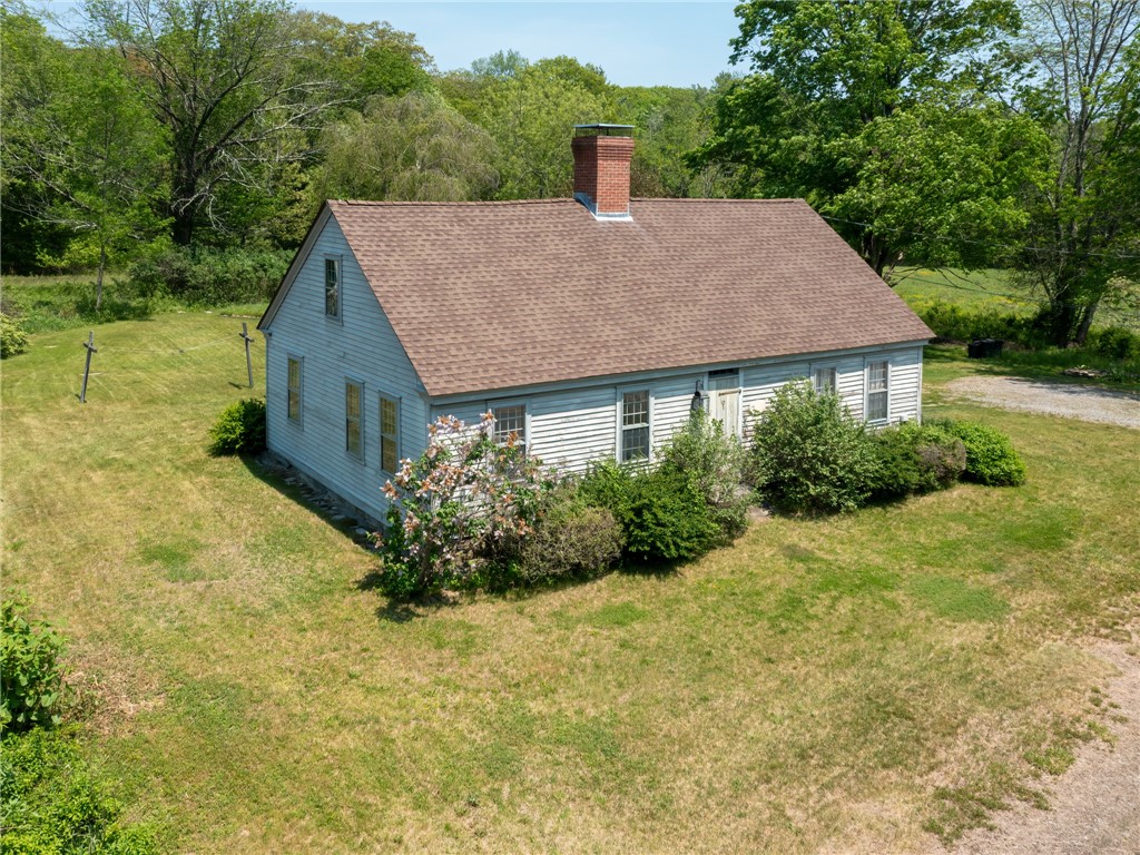 383 Putnam Pike