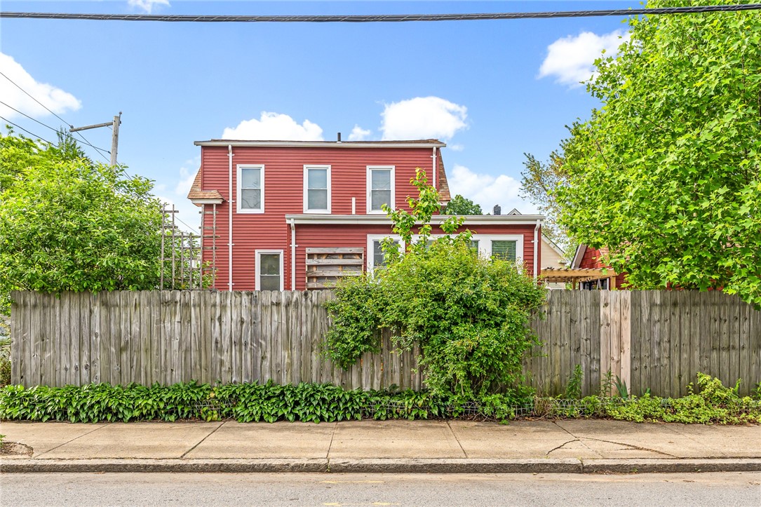 5 Dennis Avenue