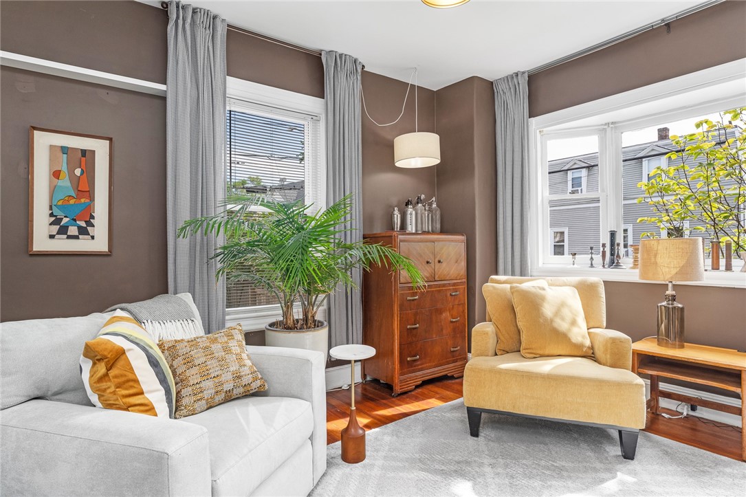 5 Dennis Avenue