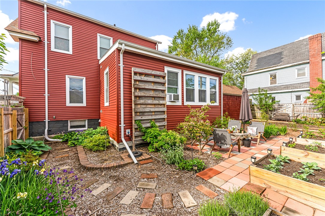 5 Dennis Avenue