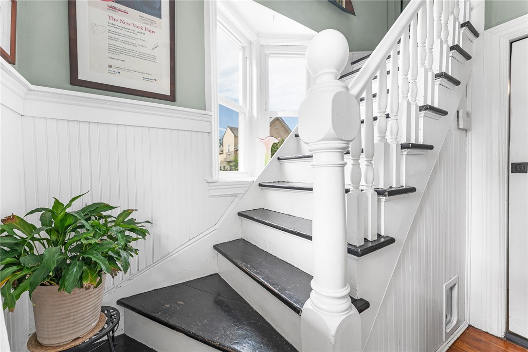 5 Dennis Avenue