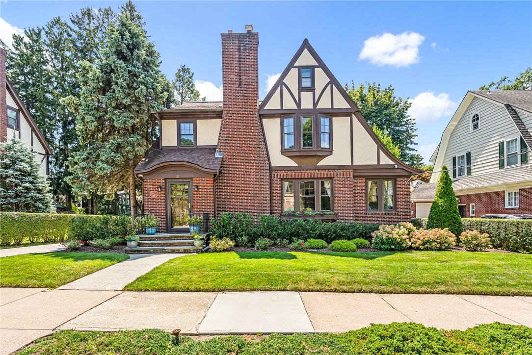 28 Kenilworth Way