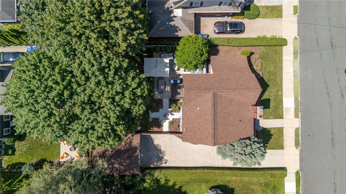 28 Kenilworth Way