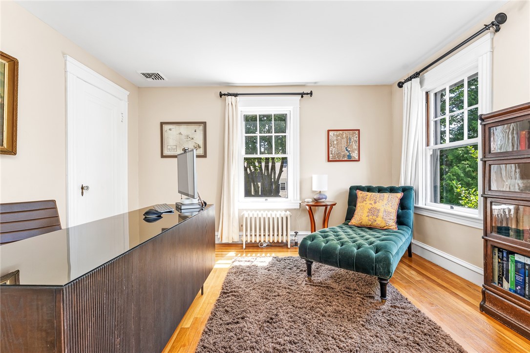 28 Kenilworth Way