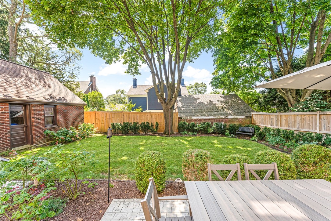 28 Kenilworth Way
