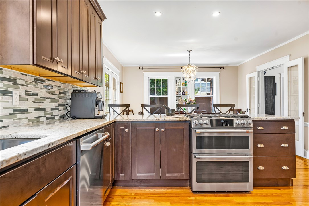 28 Kenilworth Way