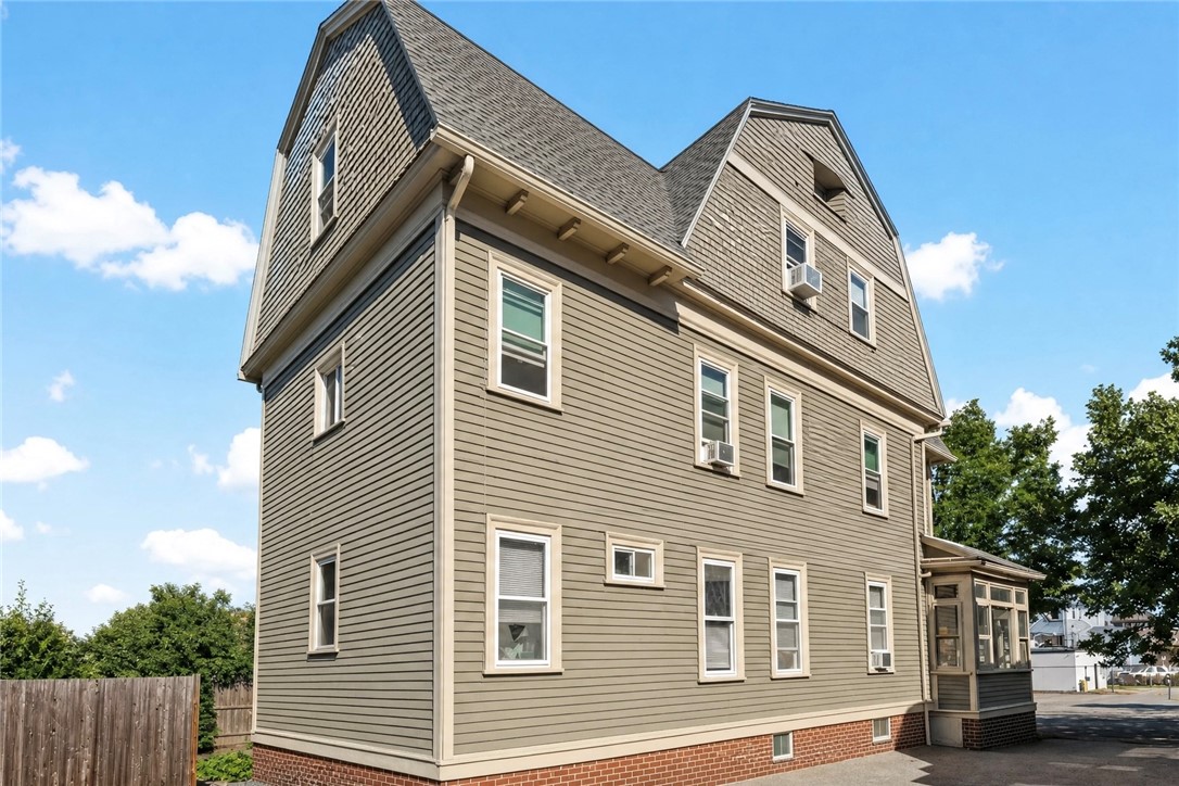5 Hillside Avenue
