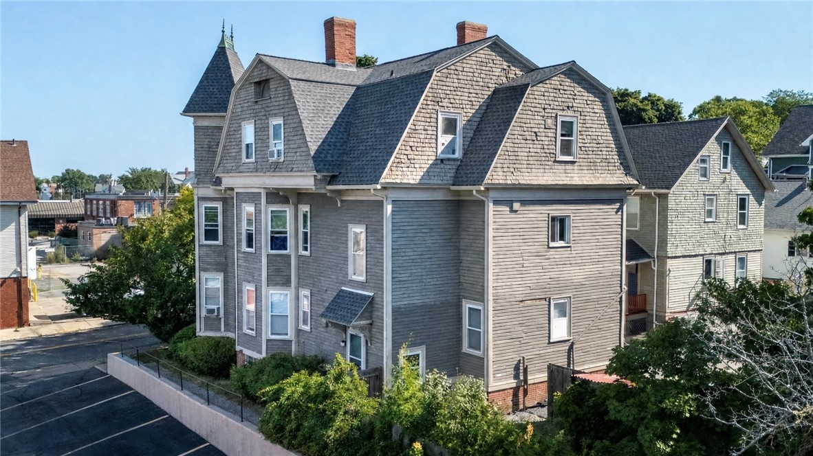 5 Hillside Avenue