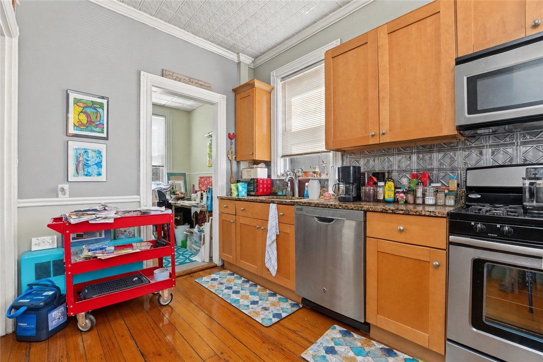 5 Hillside Avenue