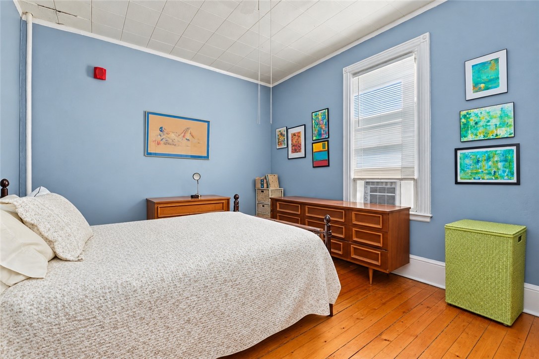 5 Hillside Avenue