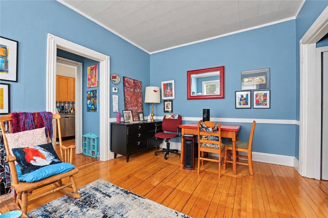 5 Hillside Avenue
