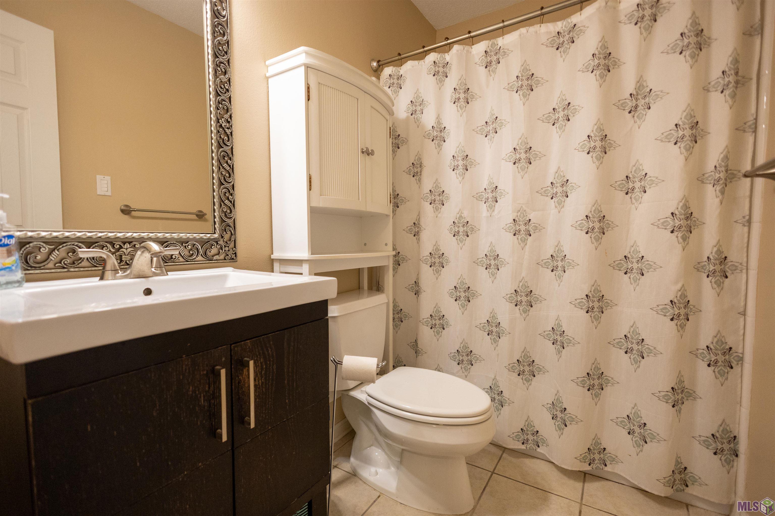 111 Flowerwood Ct