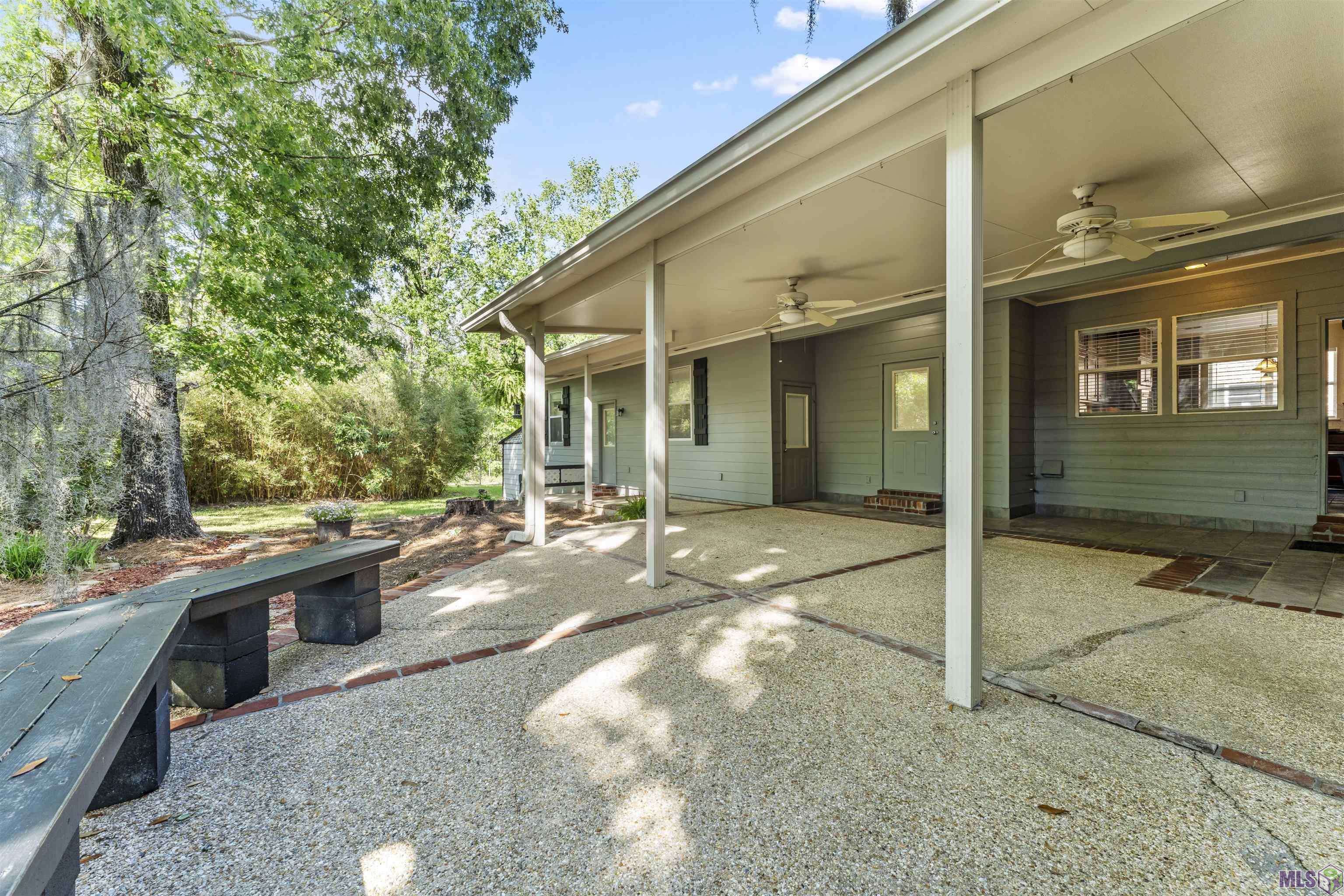 12837 Deerpath Way
