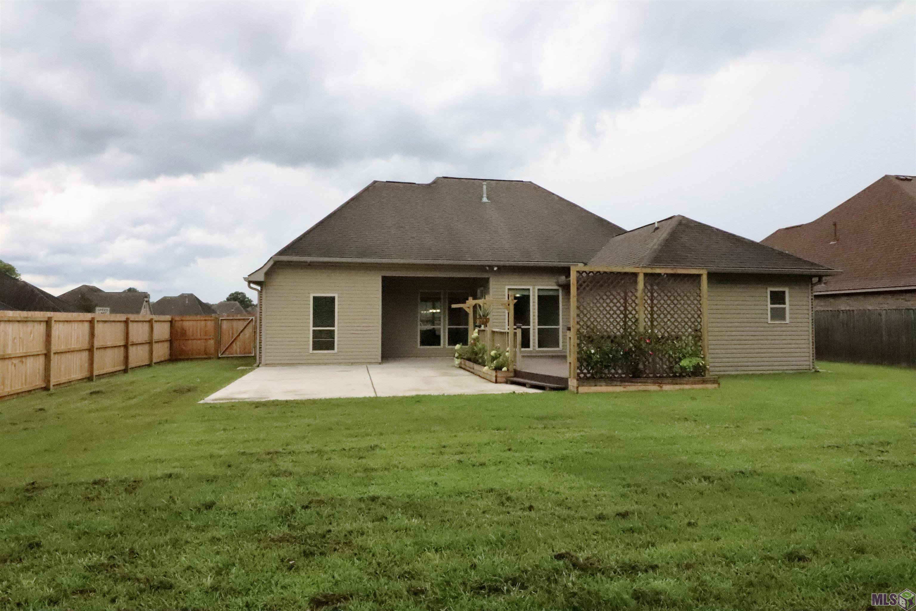5014 Fox Hunt Dr