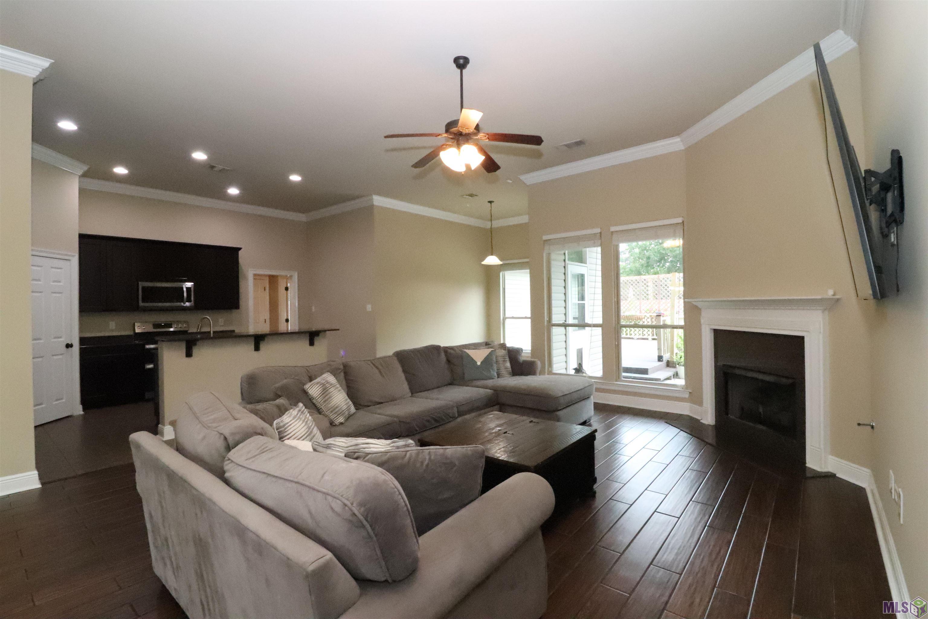 5014 Fox Hunt Dr