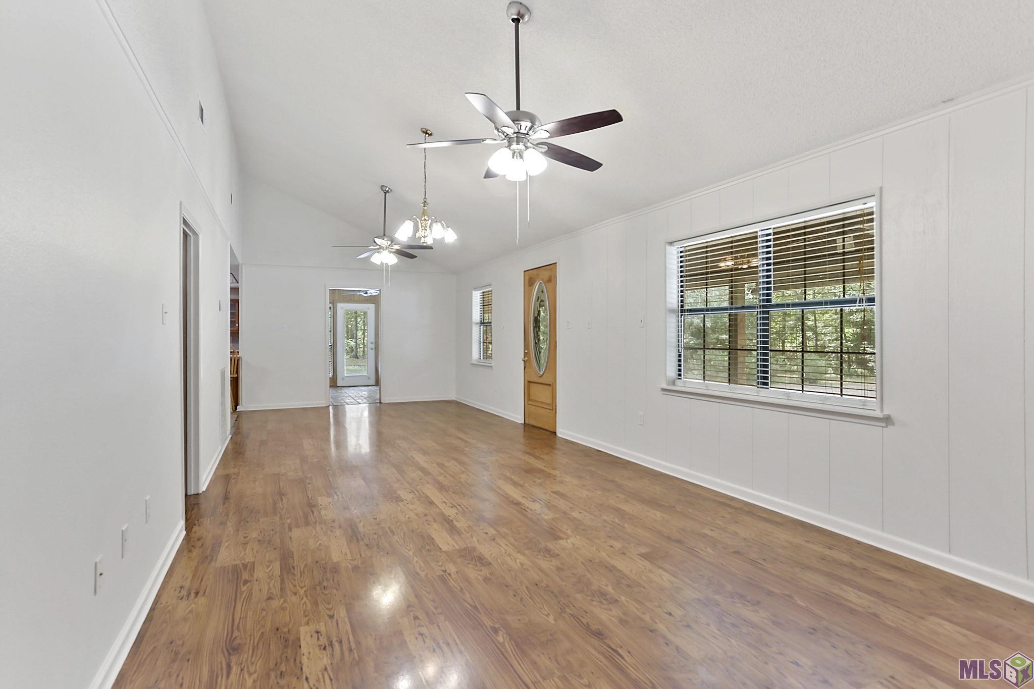 8757 Muscadine Lane West