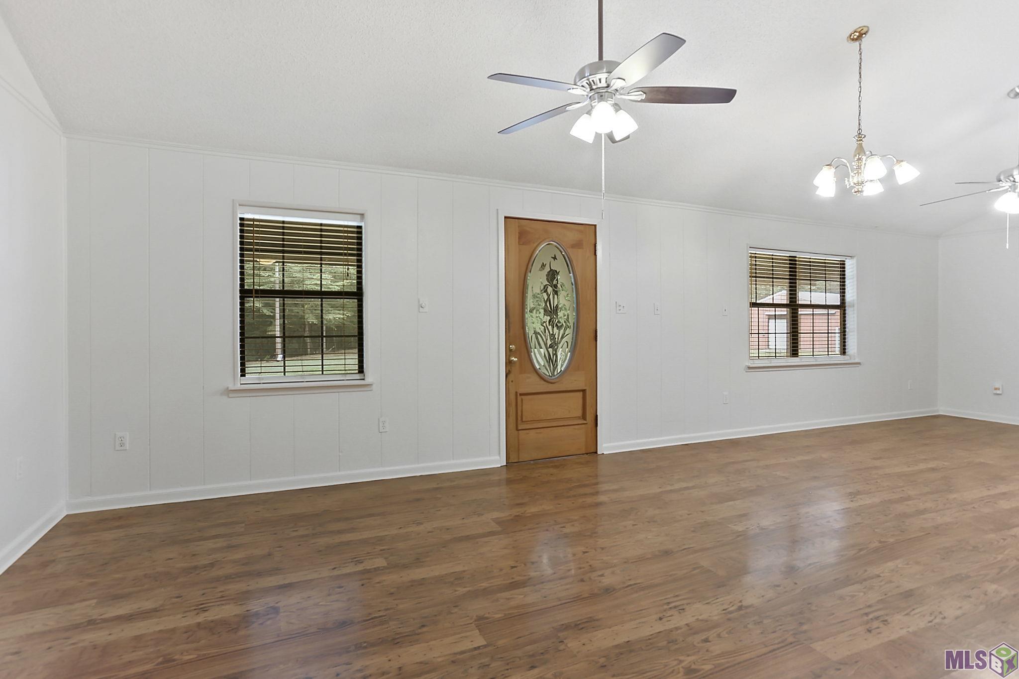 8757 Muscadine Lane West