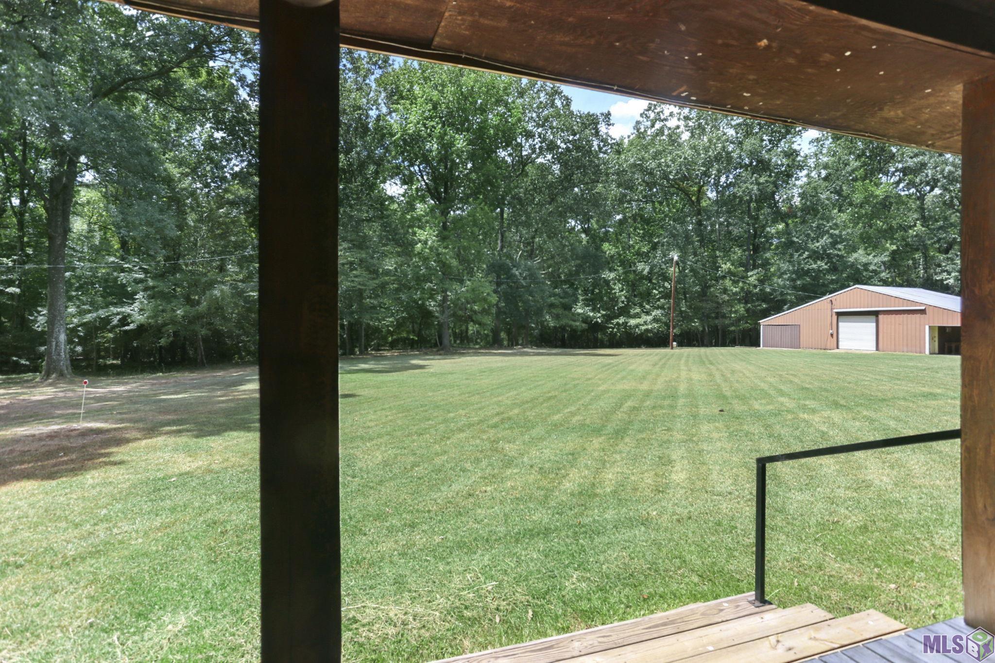 8757 Muscadine Lane West