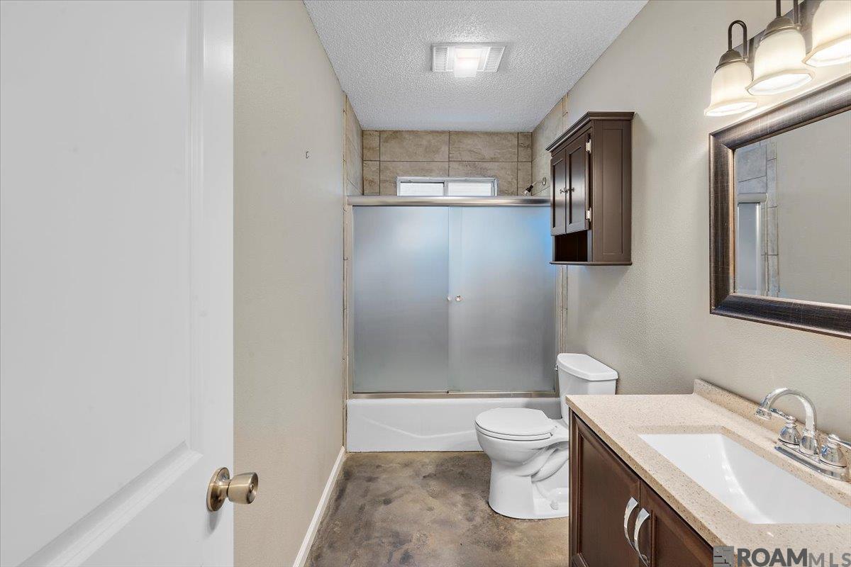 1452 W Fairview Dr