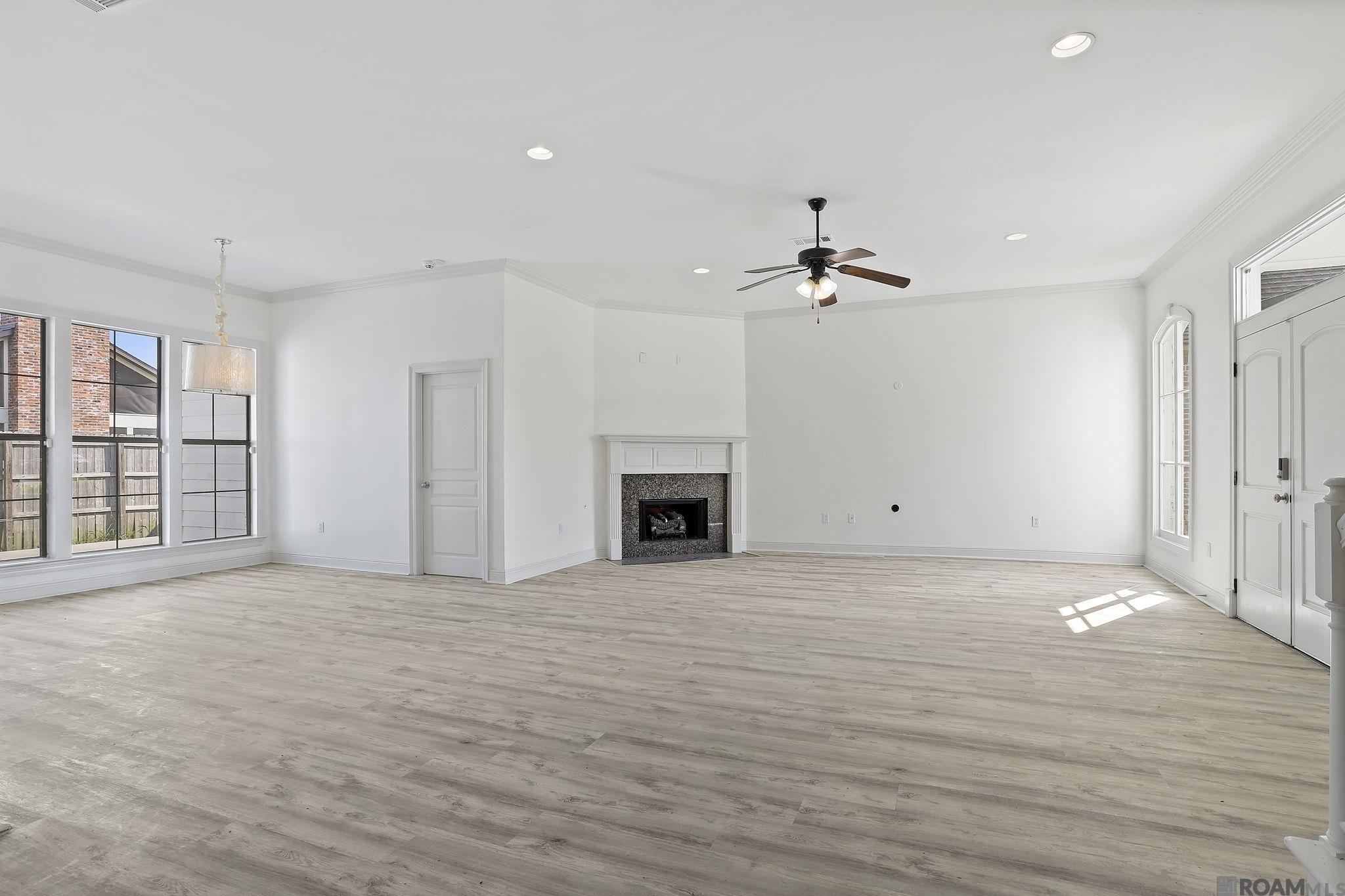 36287 E Pine Grove Ct