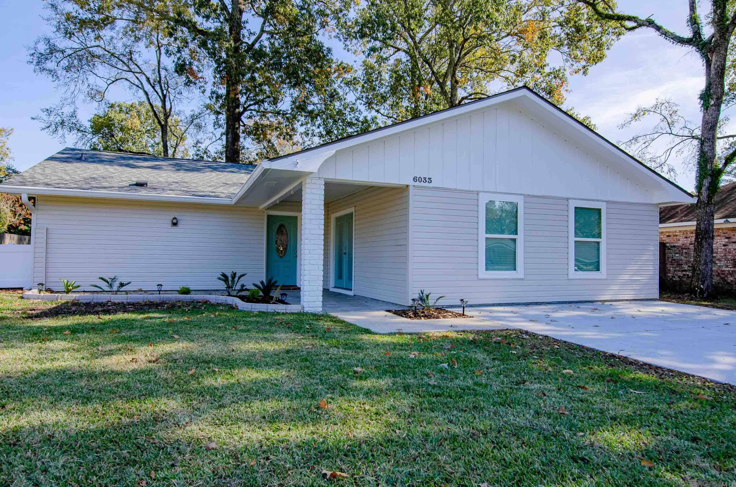 6033 Manassas Dr