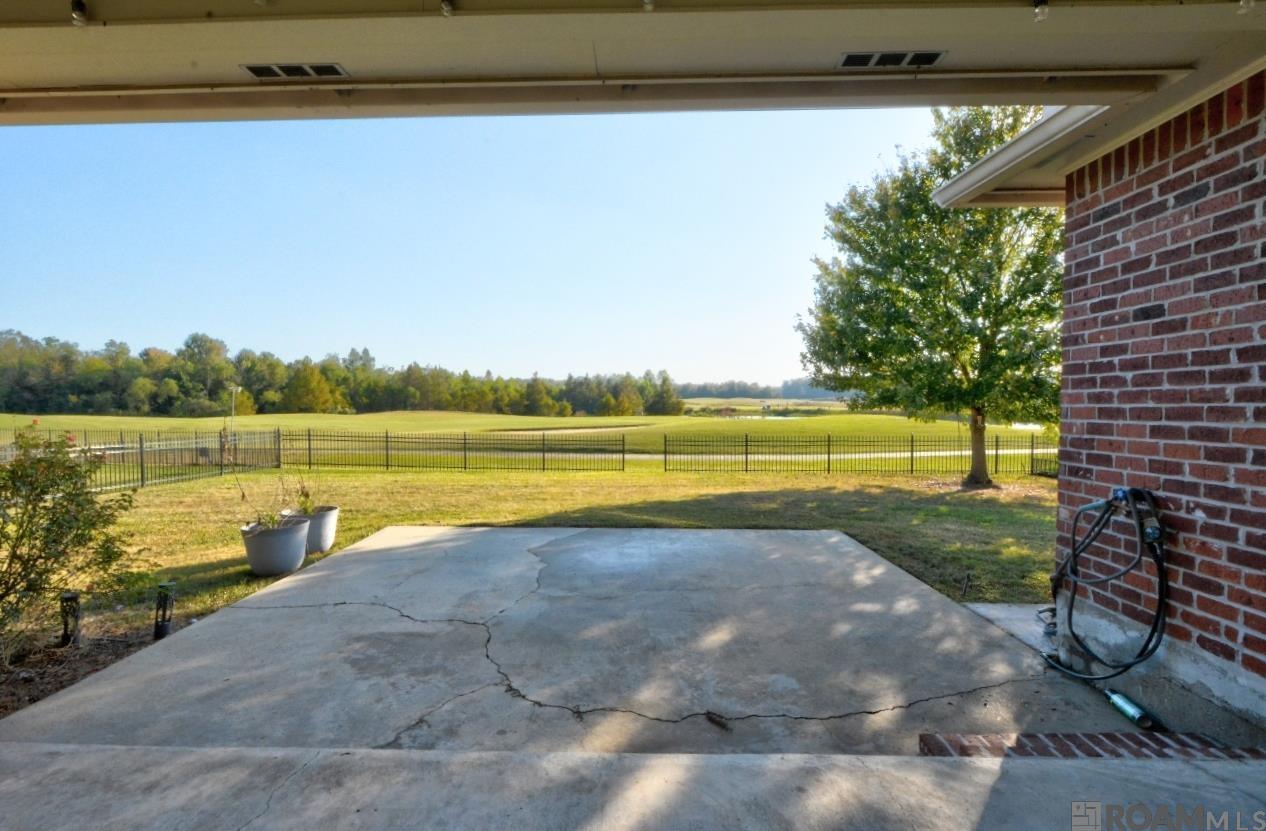 22453 Fairway View Dr