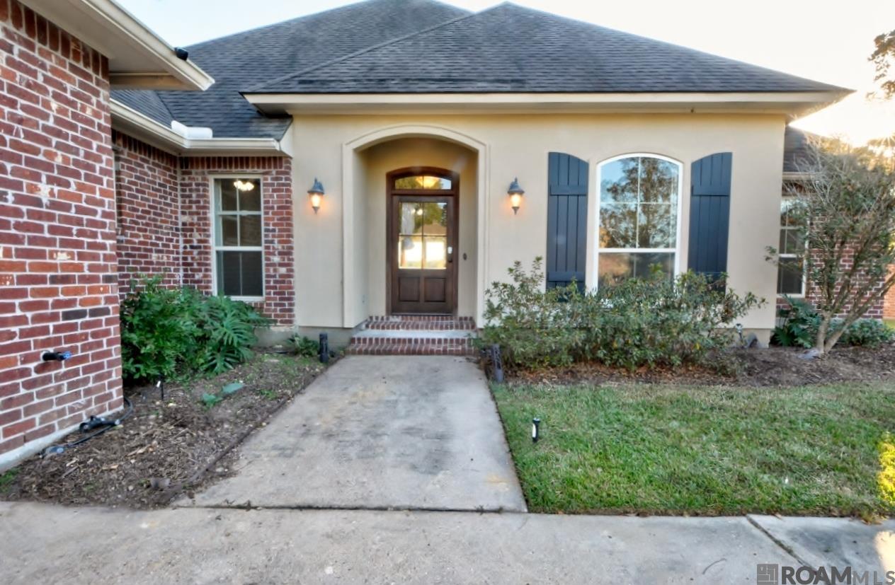 22453 Fairway View Dr