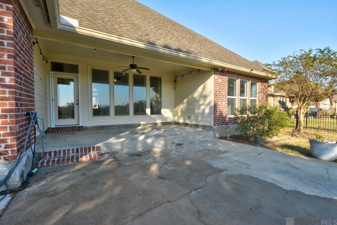 22453 Fairway View Dr